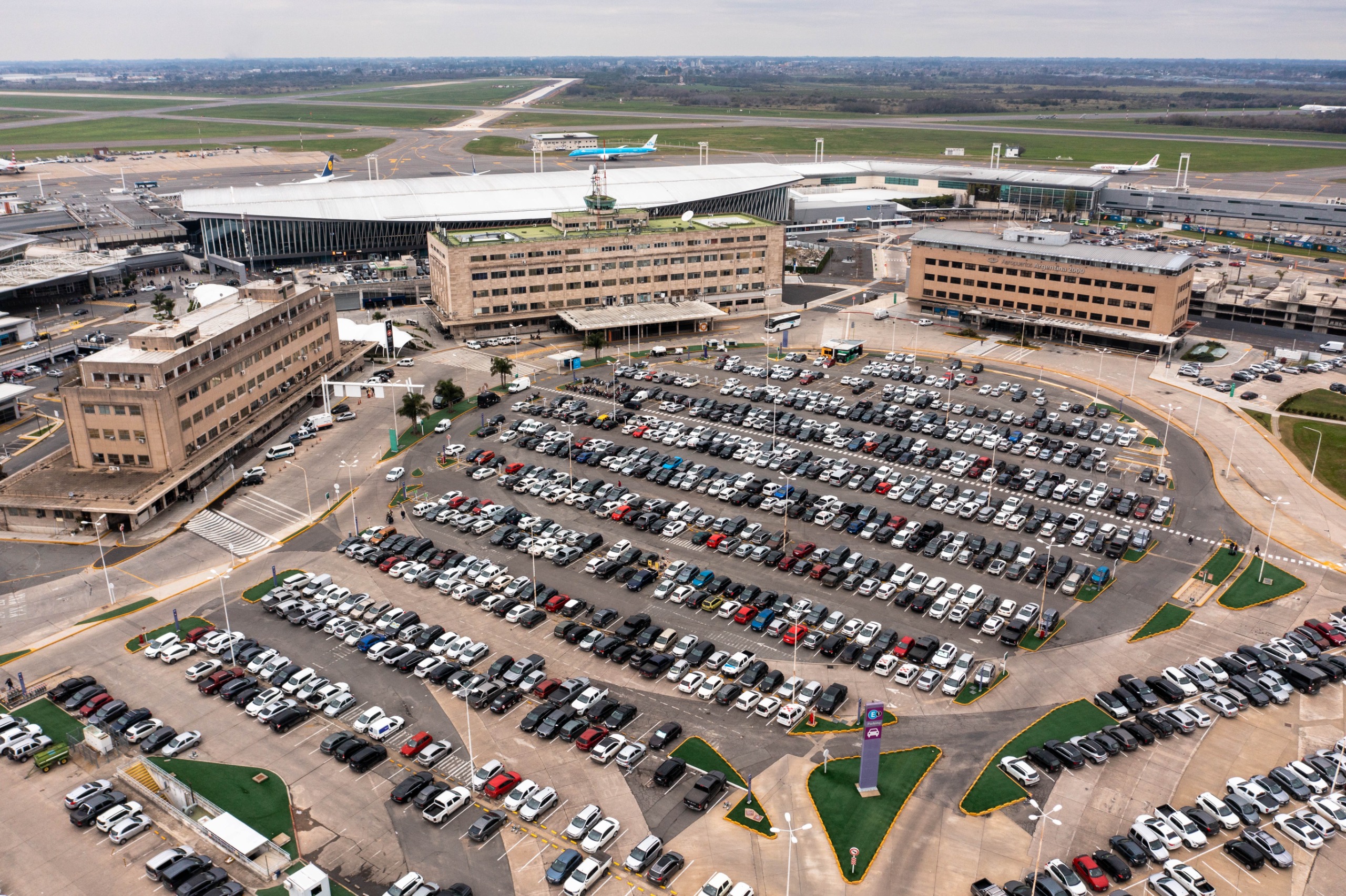 estacionamiento Aeropuerto de Ezeiza